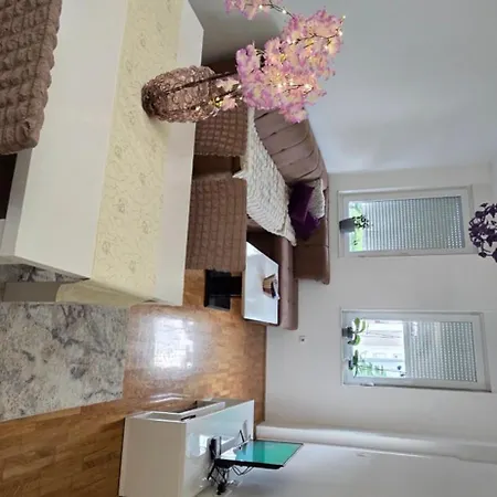 アパート Apartman Bella 1 Centar 2